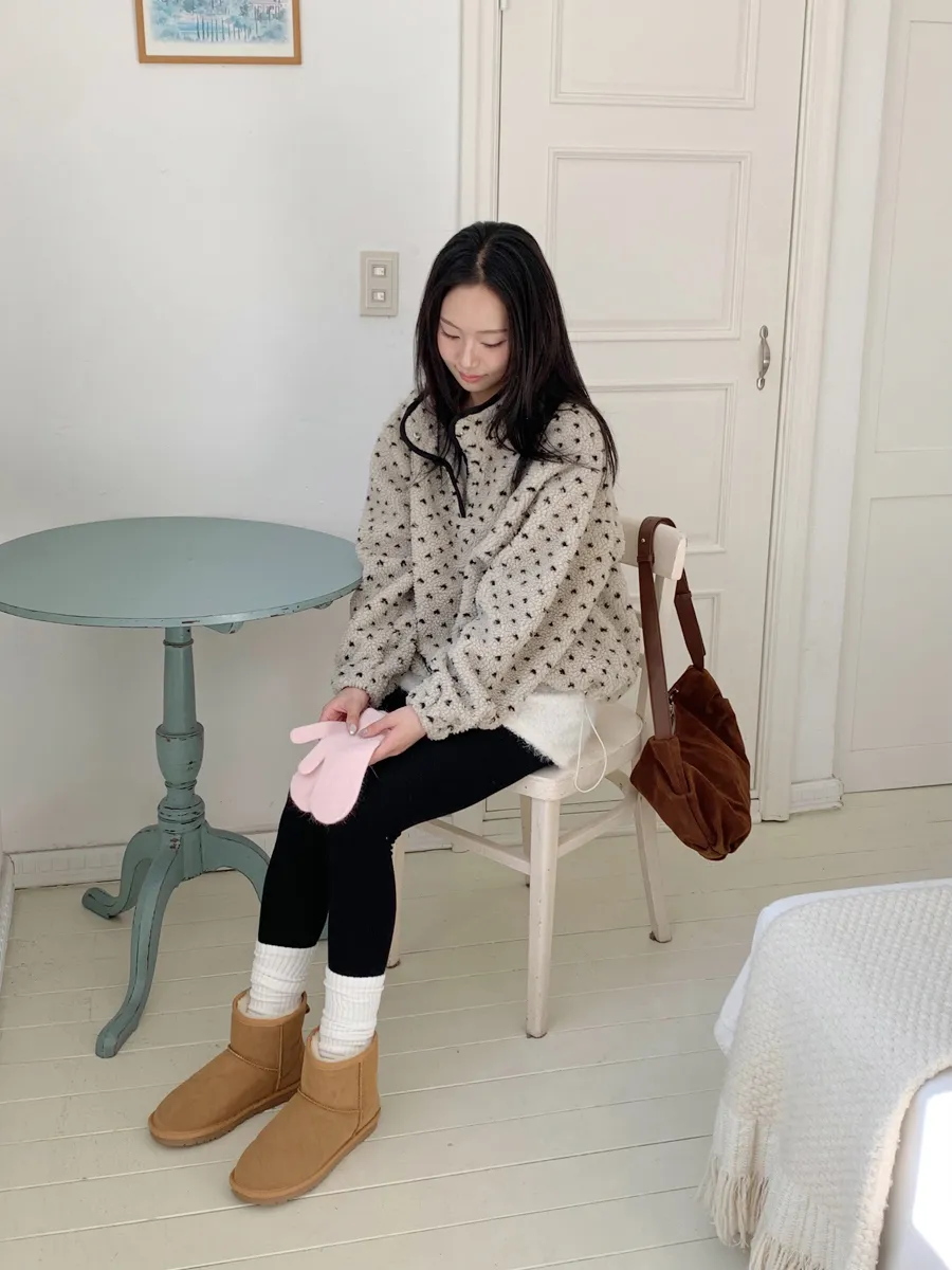 긴팔 티셔츠 모델 착용 이미지-S1L43