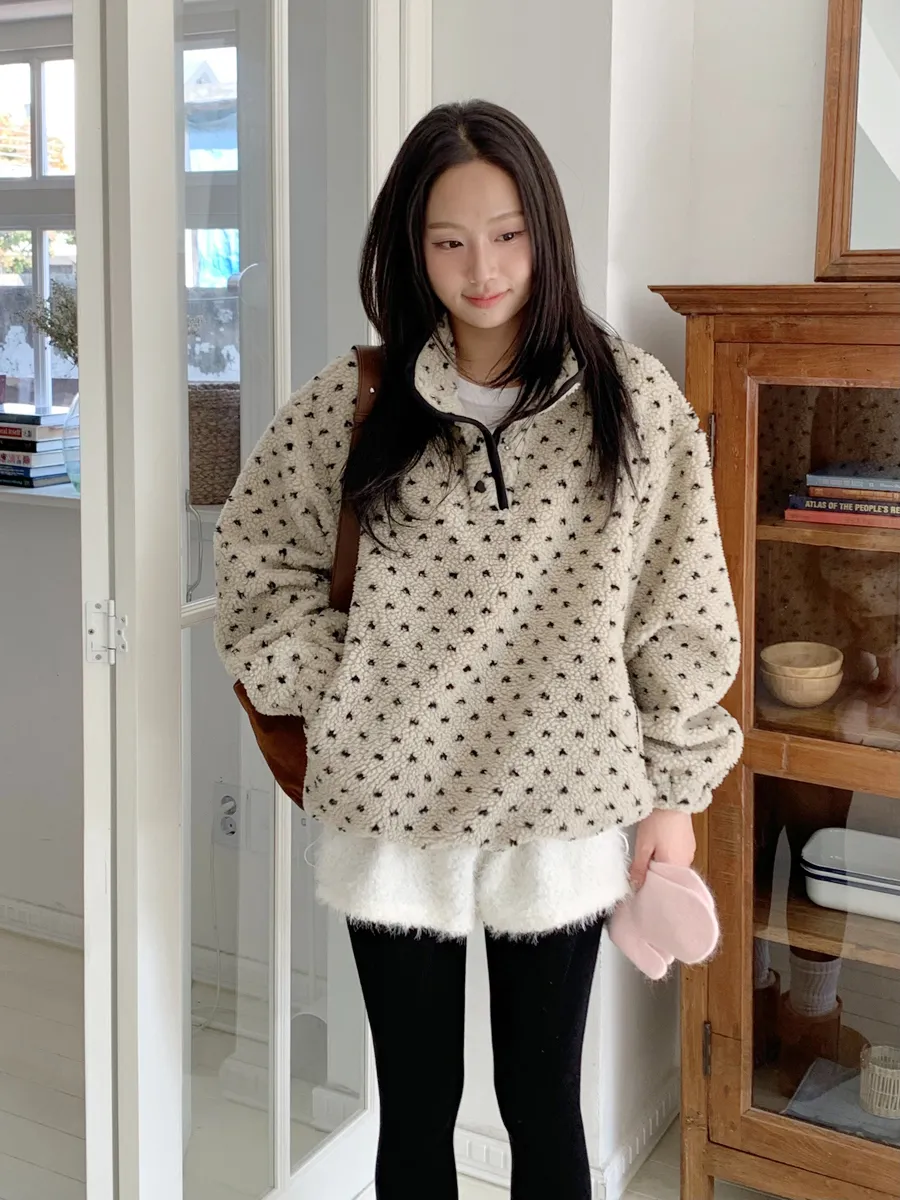 긴팔 티셔츠 모델 착용 이미지-S1L34