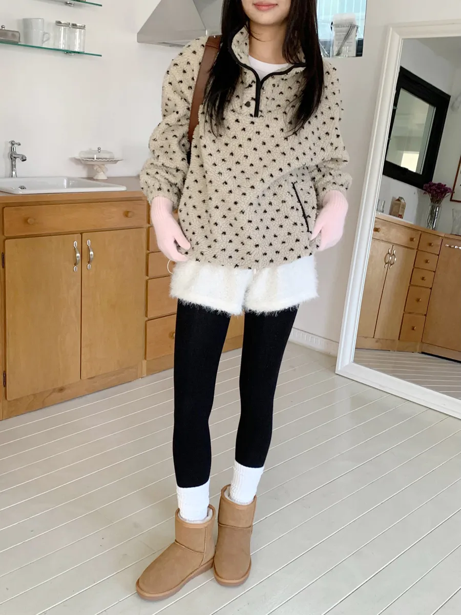 긴팔 티셔츠 모델 착용 이미지-S1L30