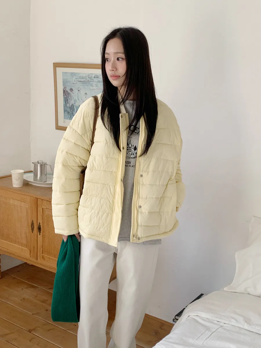패딩 모델 착용 이미지-S1L22