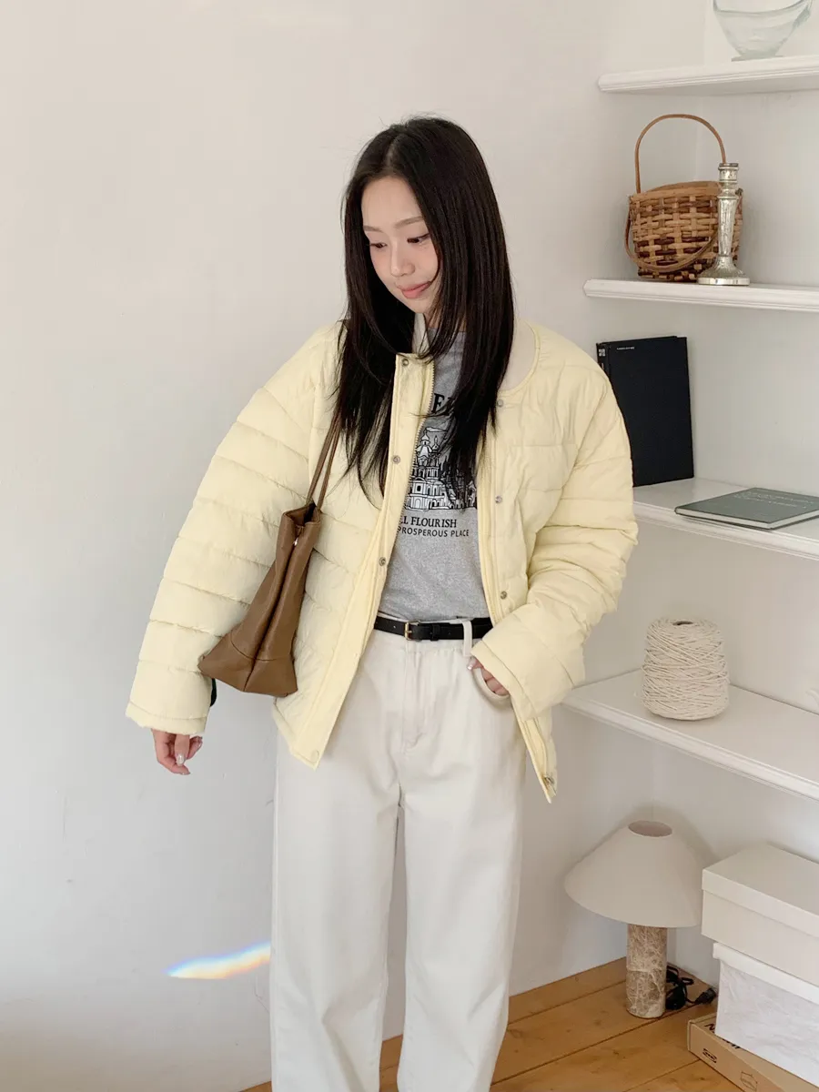 패딩 모델 착용 이미지-S1L30