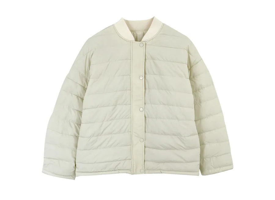 패딩 화이트 색상 이미지-S1L62