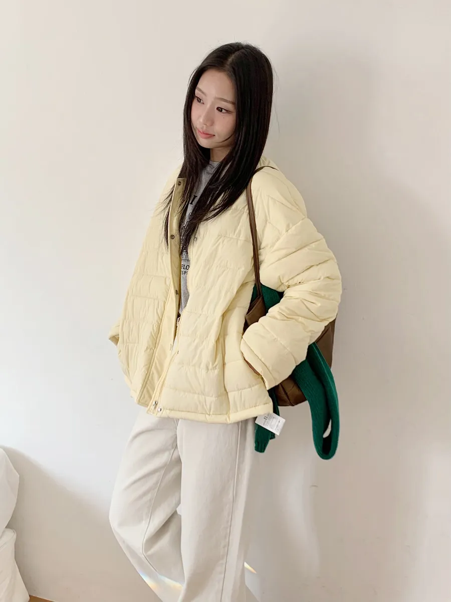 패딩 모델 착용 이미지-S1L28
