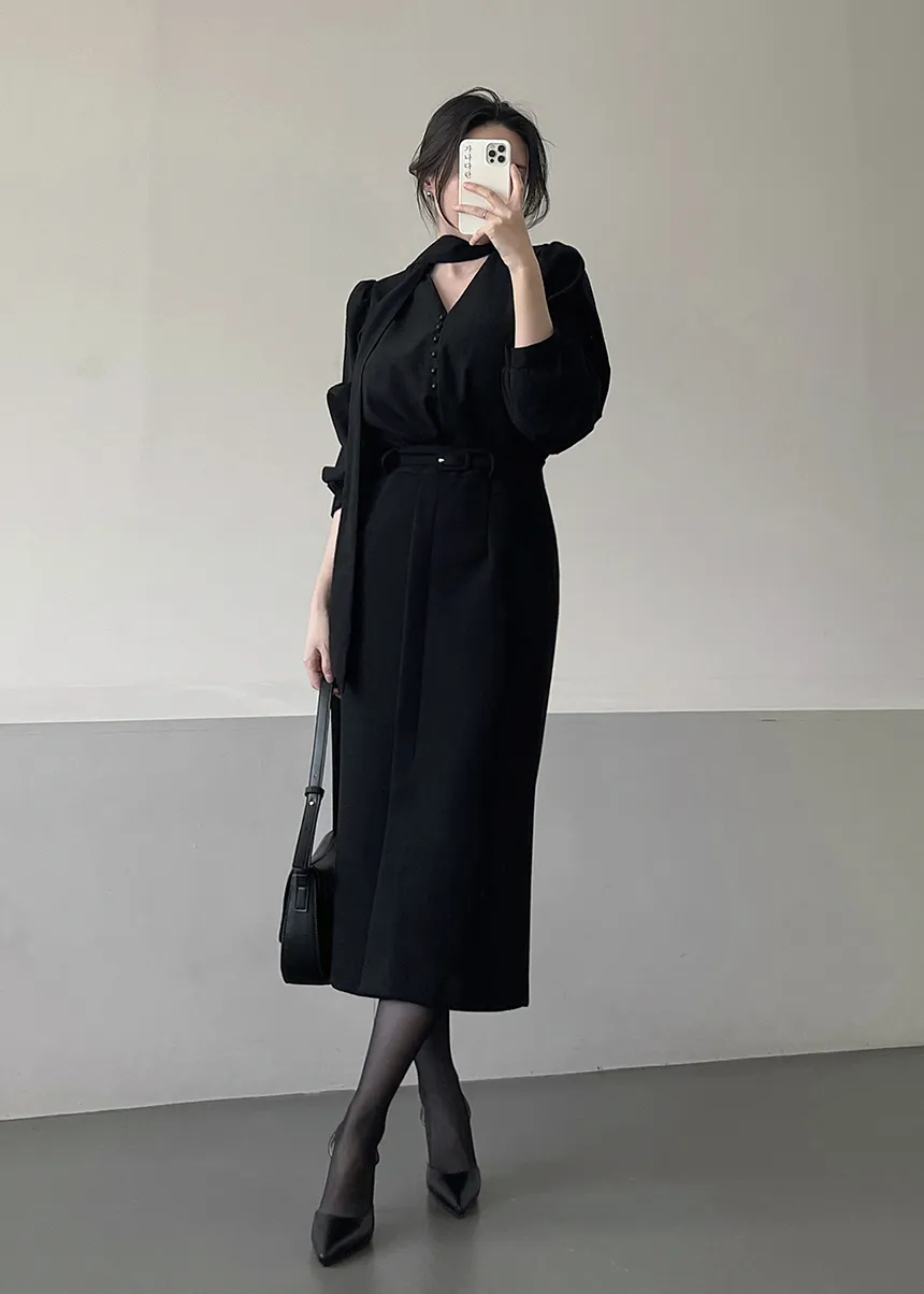 블라우스 모델 착용 이미지-S1L35