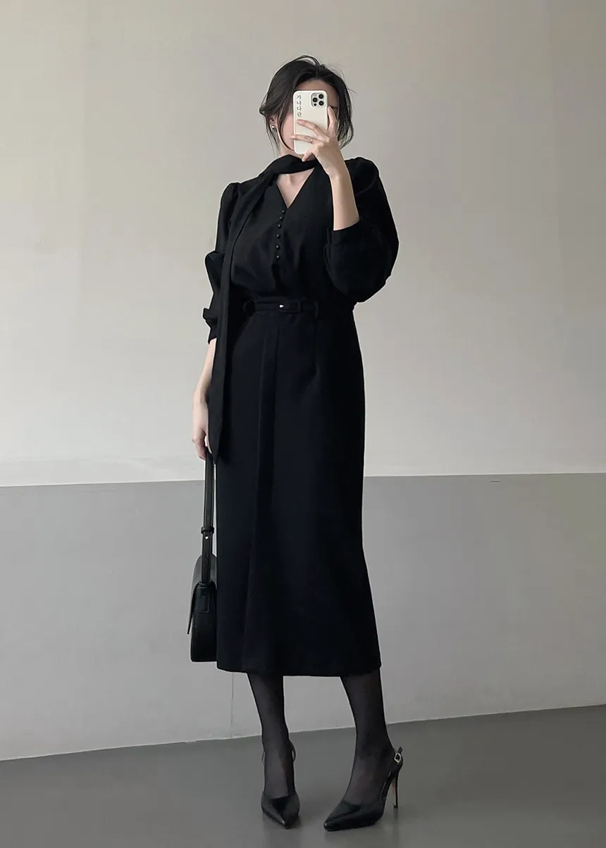 블라우스 모델 착용 이미지-S1L36