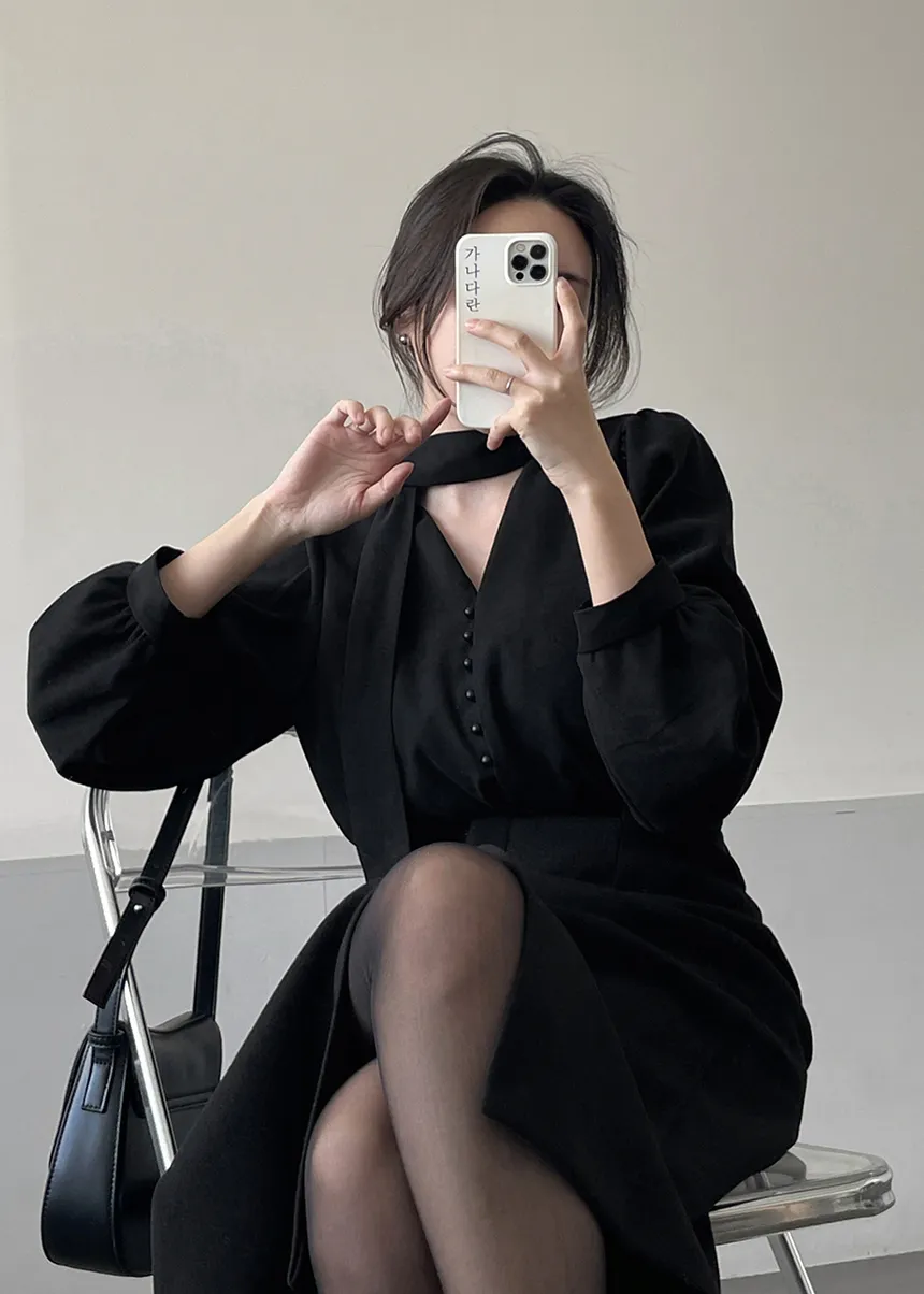 블라우스 모델 착용 이미지-S1L27