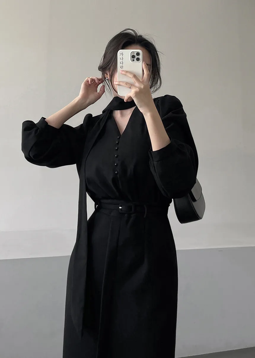 블라우스 모델 착용 이미지-S1L32