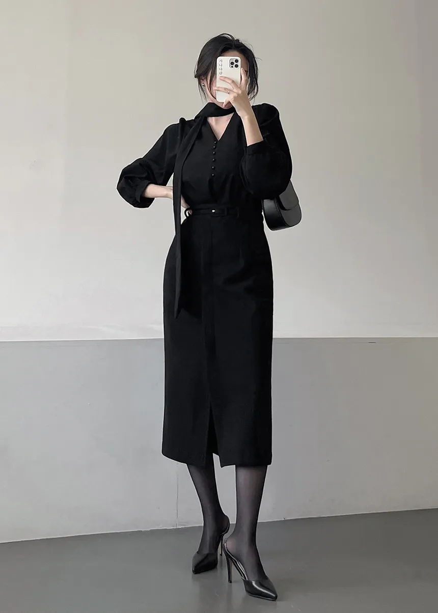 블라우스 모델 착용 이미지-S1L31