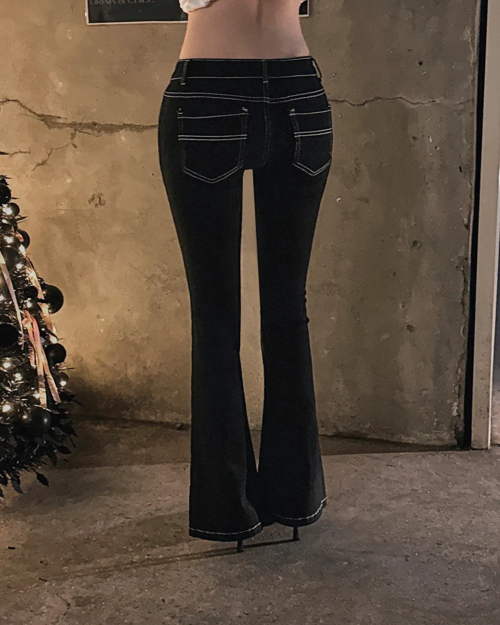 바지 모델 착용 이미지-S1L41