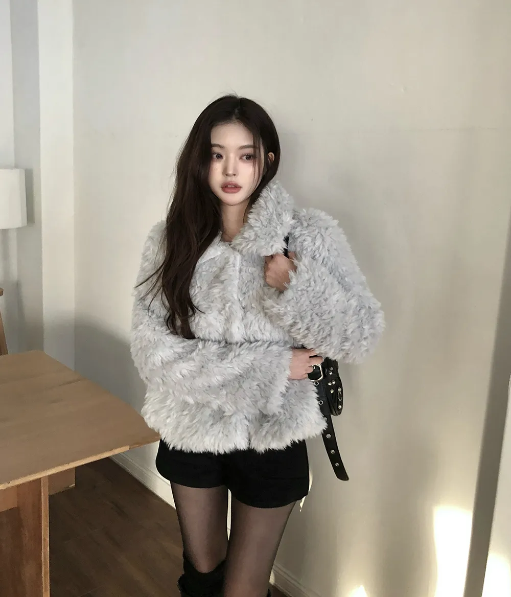 재킷 모델 착용 이미지-S2L46