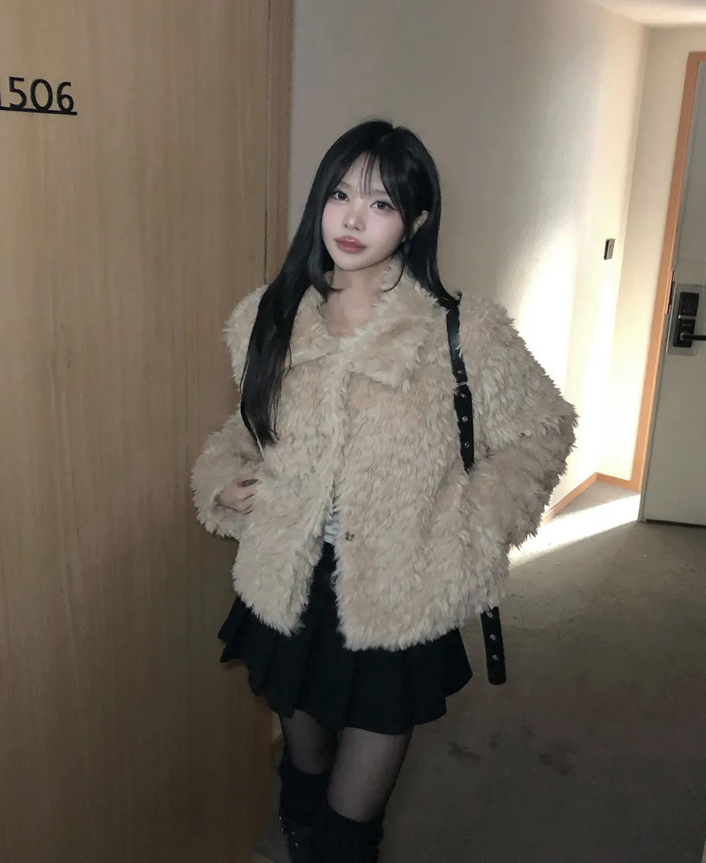 재킷 모델 착용 이미지-S2L33