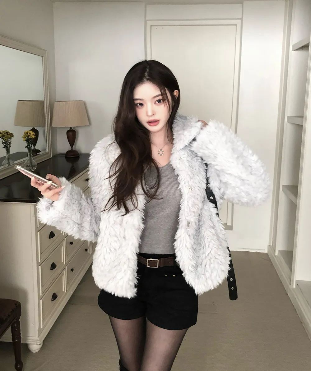 재킷 모델 착용 이미지-S2L41