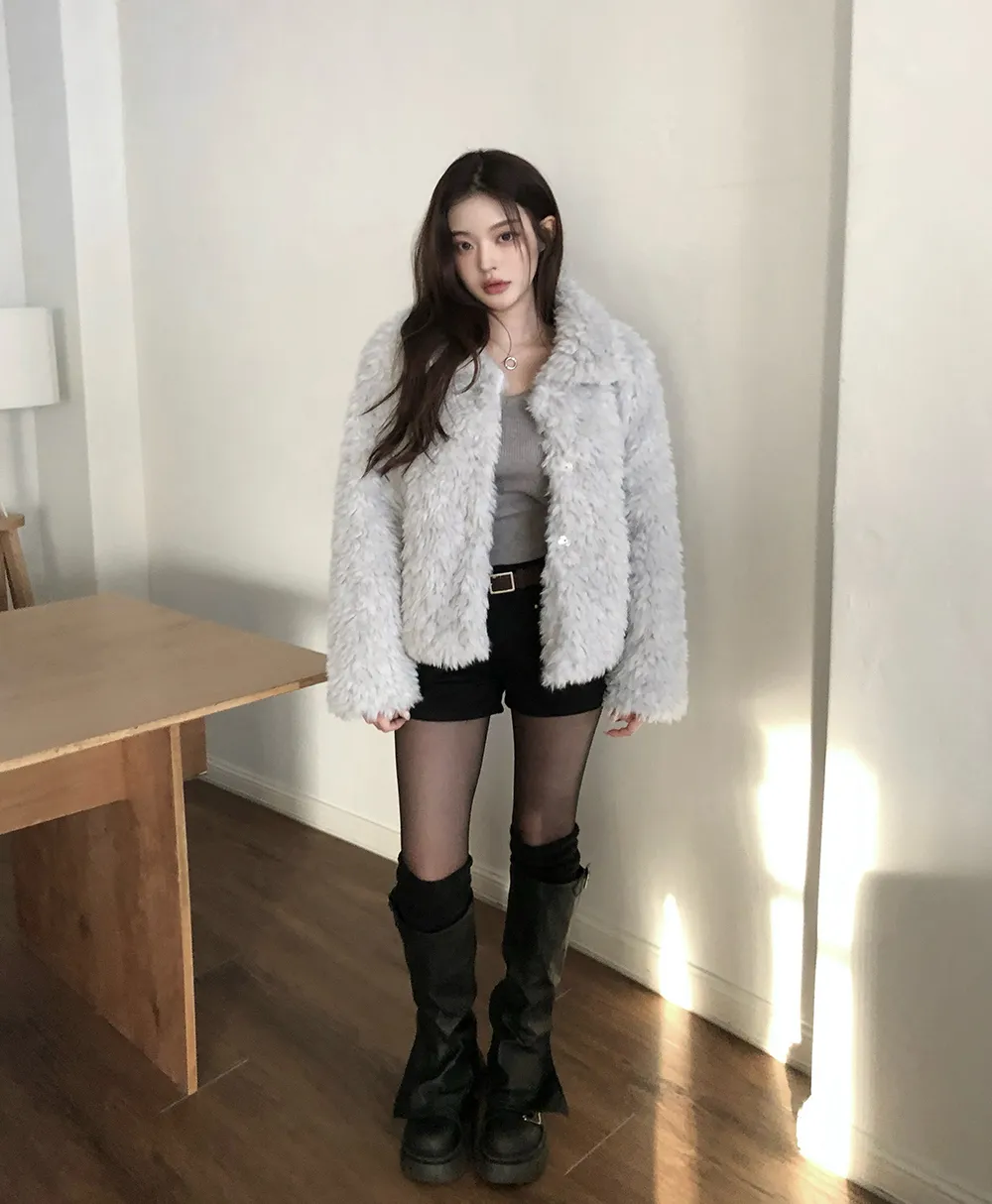 재킷 모델 착용 이미지-S2L44