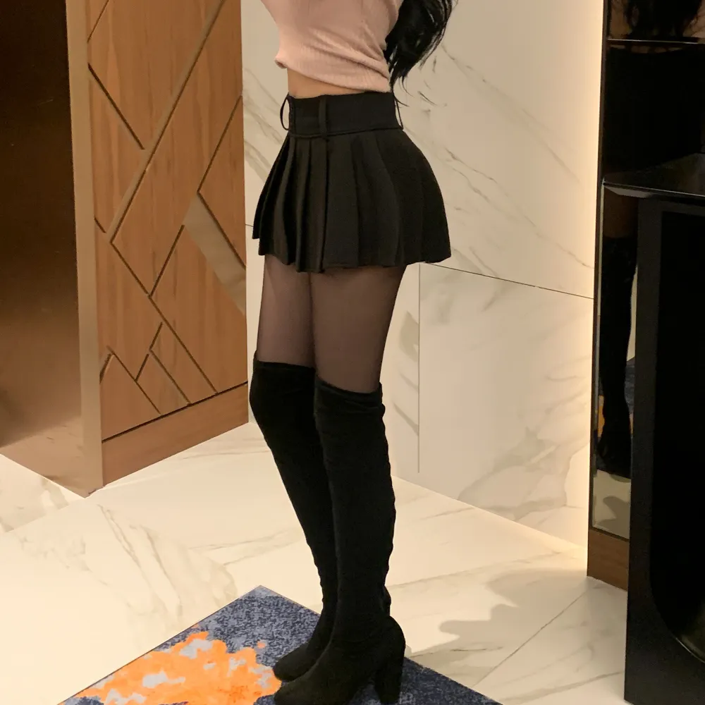 긴팔 티셔츠 모델 착용 이미지-S1L101