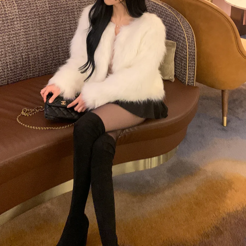 긴팔 티셔츠 모델 착용 이미지-S1L86