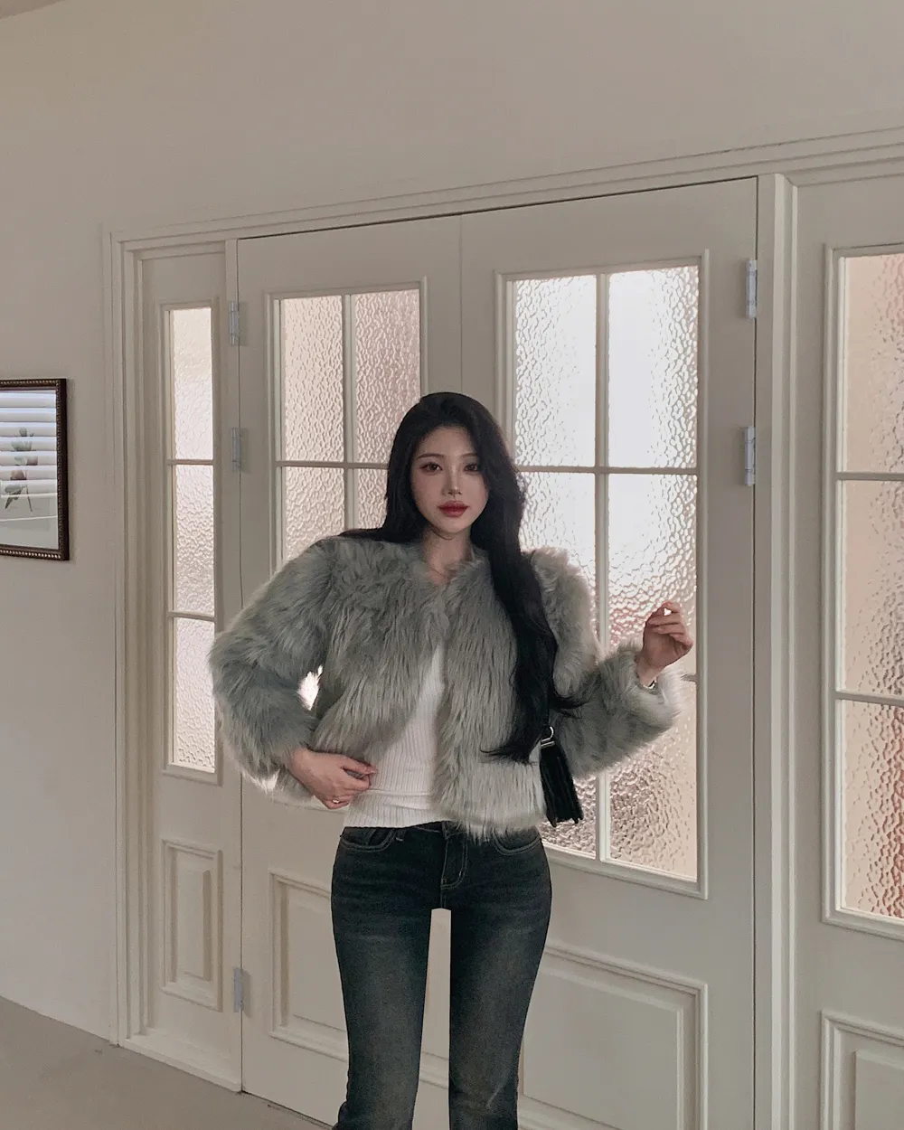 긴팔 티셔츠 모델 착용 이미지-S1L53