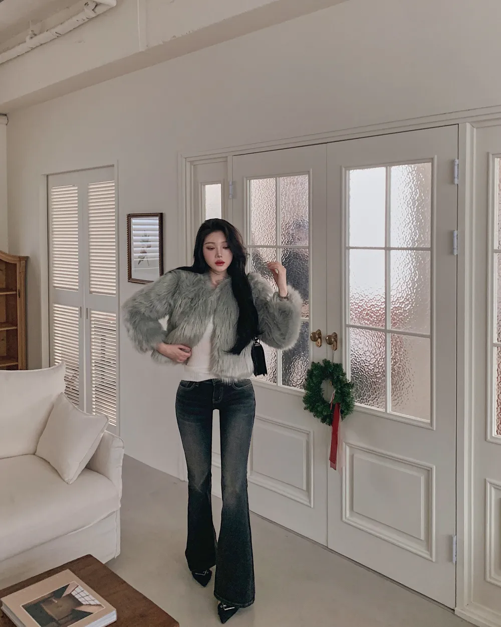 긴팔 티셔츠 모델 착용 이미지-S1L54