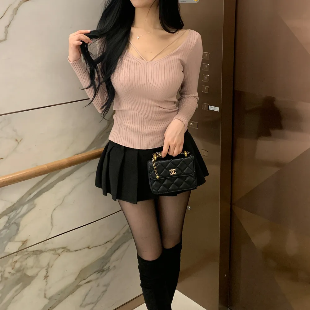 긴팔 티셔츠 모델 착용 이미지-S1L71