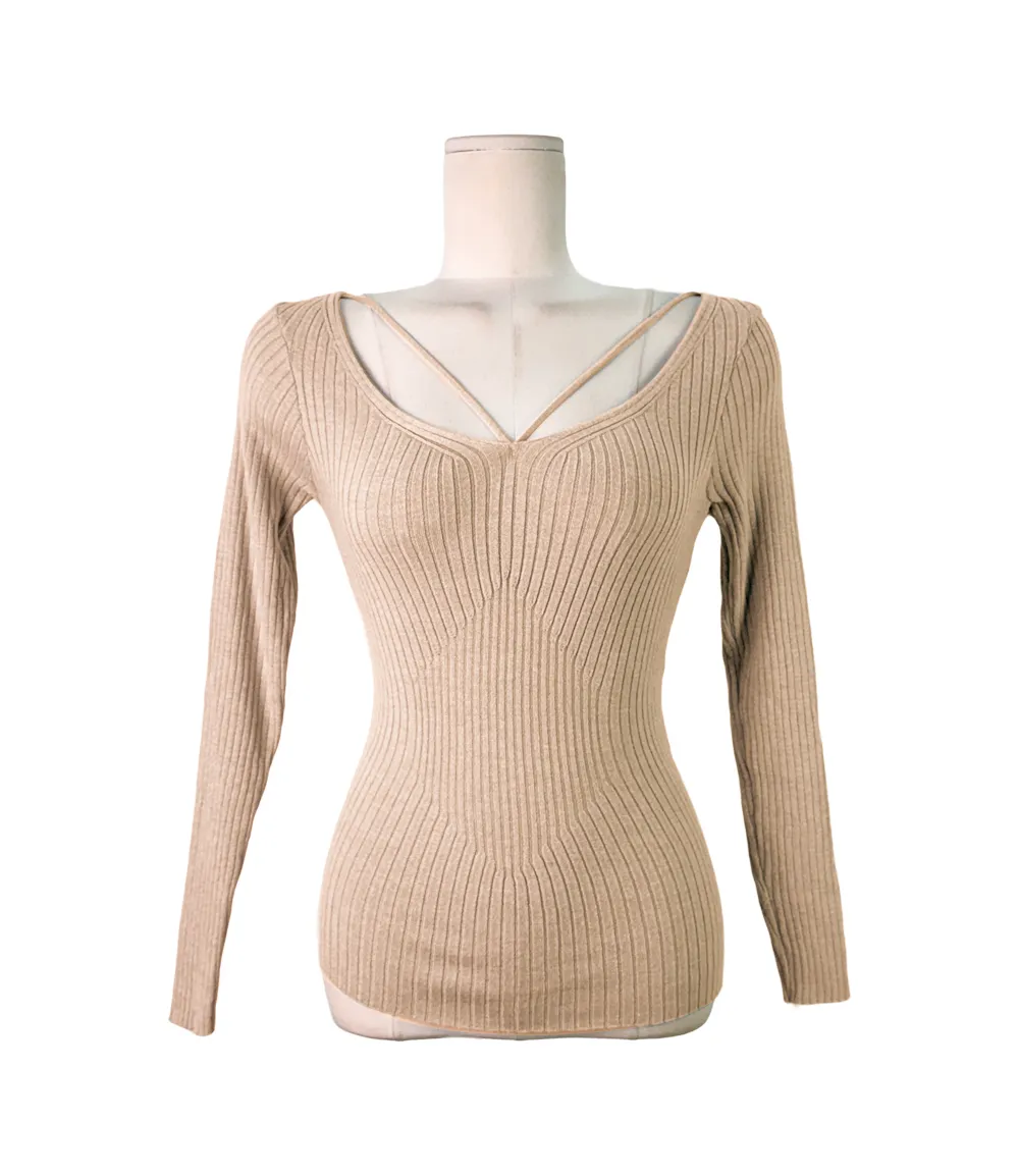 긴팔 티셔츠 크림 색상 이미지-S1L11