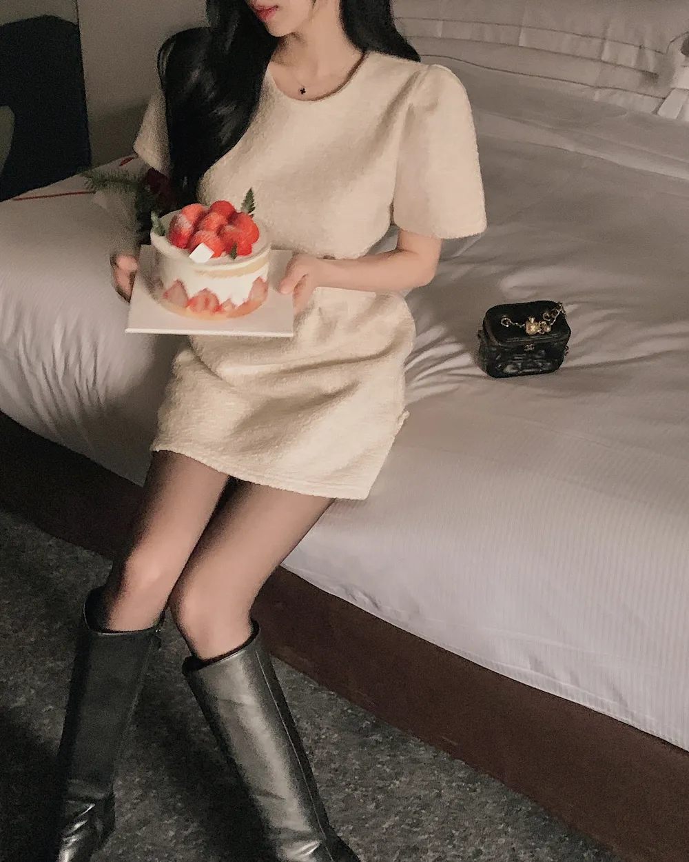 드레스 모델 착용 이미지-S1L55