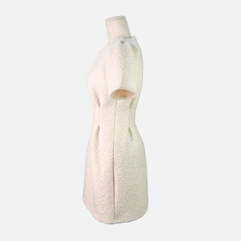 드레스 크림 색상 이미지-S1L29