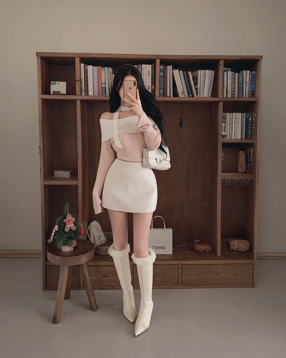 미니 스커트 모델 착용 이미지-S1L34