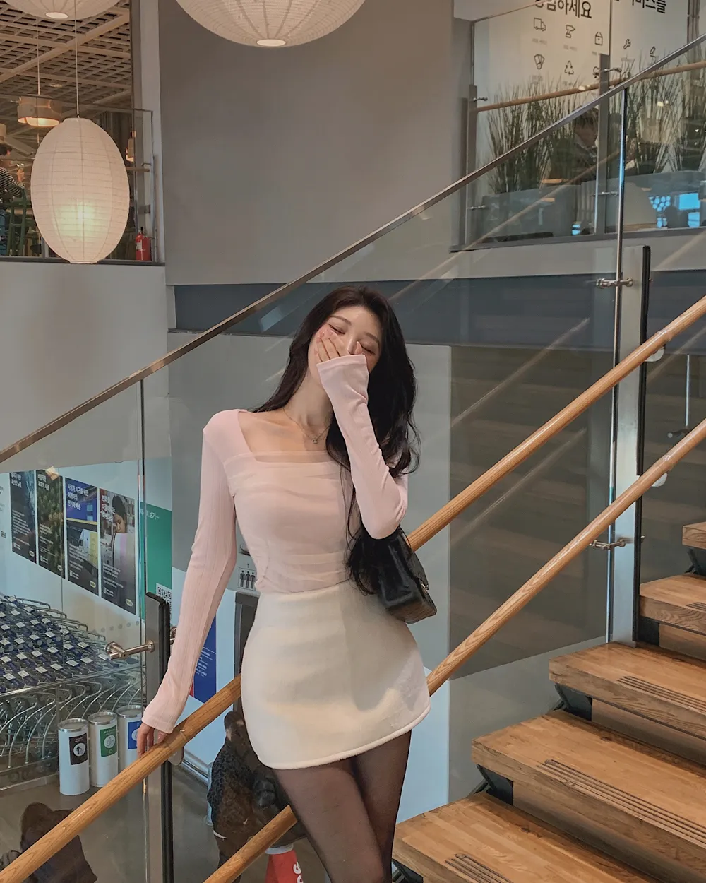 미니 스커트 모델 착용 이미지-S1L39