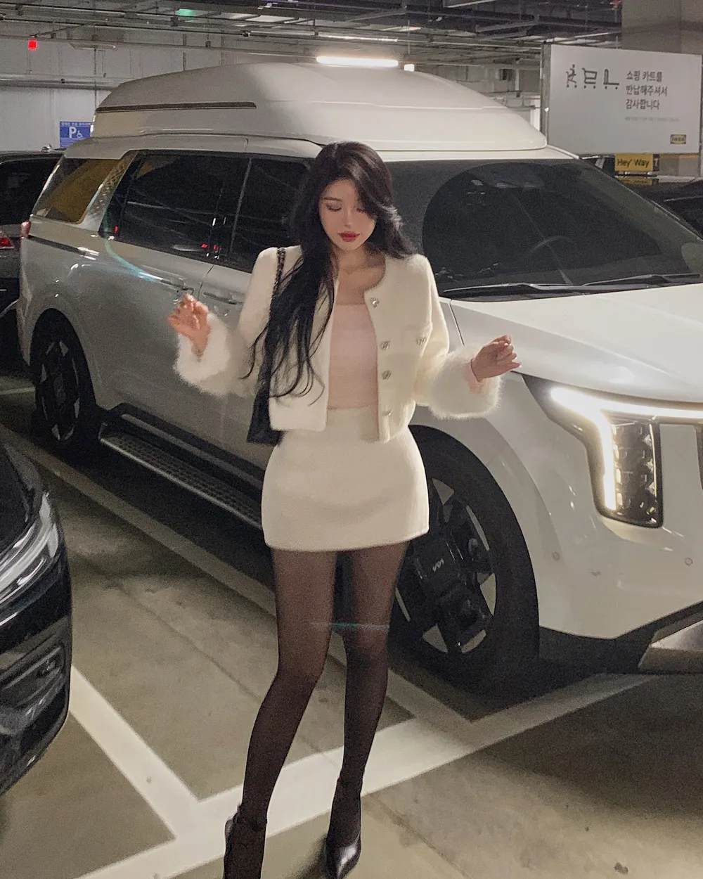 미니 스커트 모델 착용 이미지-S1L77
