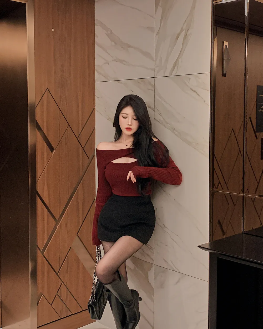 미니 스커트 모델 착용 이미지-S1L95