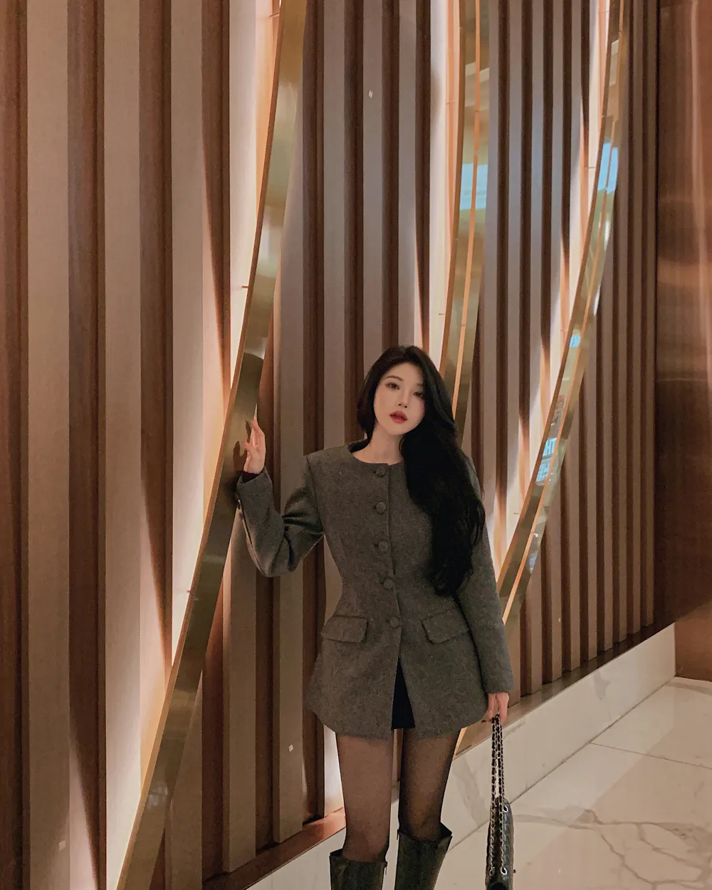 미니 스커트 모델 착용 이미지-S1L111