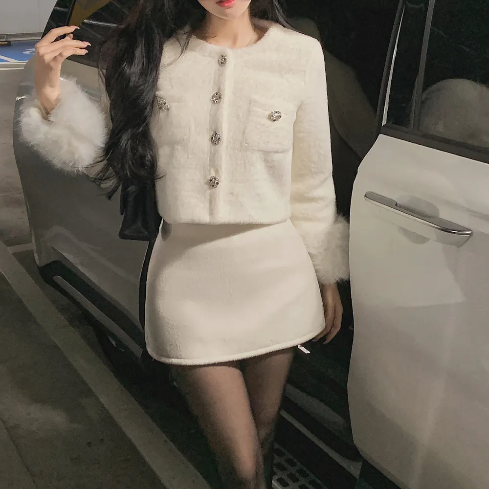 미니 스커트 모델 착용 이미지-S1L69