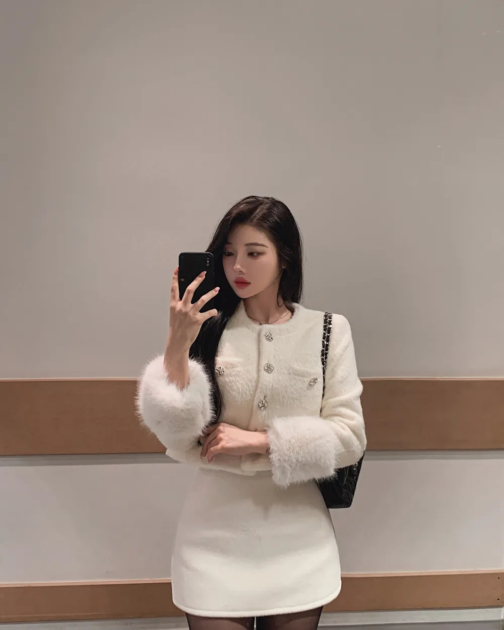 미니 스커트 모델 착용 이미지-S1L82