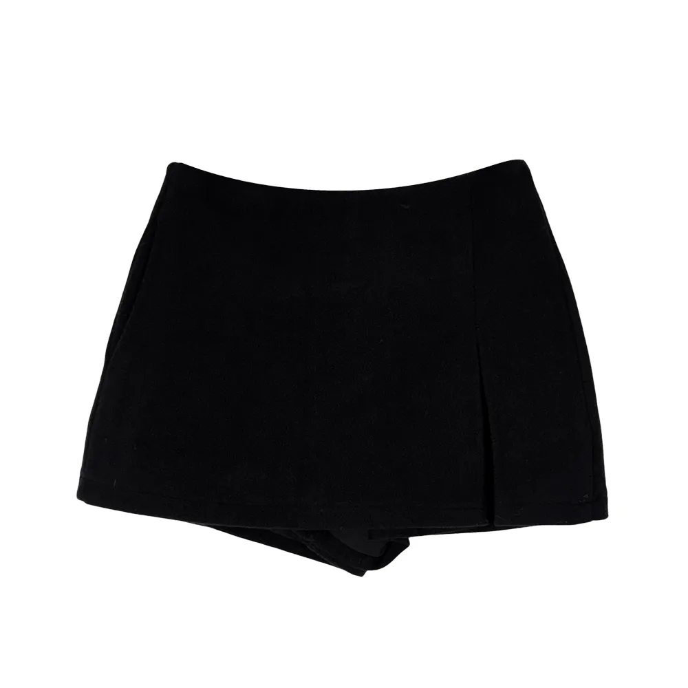 반바지 차콜 색상 이미지-S1L19