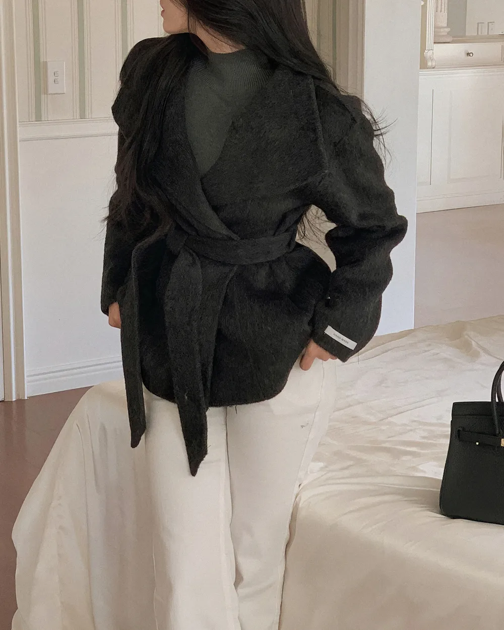 코트 모델 착용 이미지-S3L30