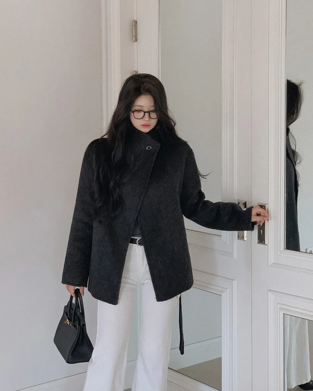 코트 모델 착용 이미지-S3L32