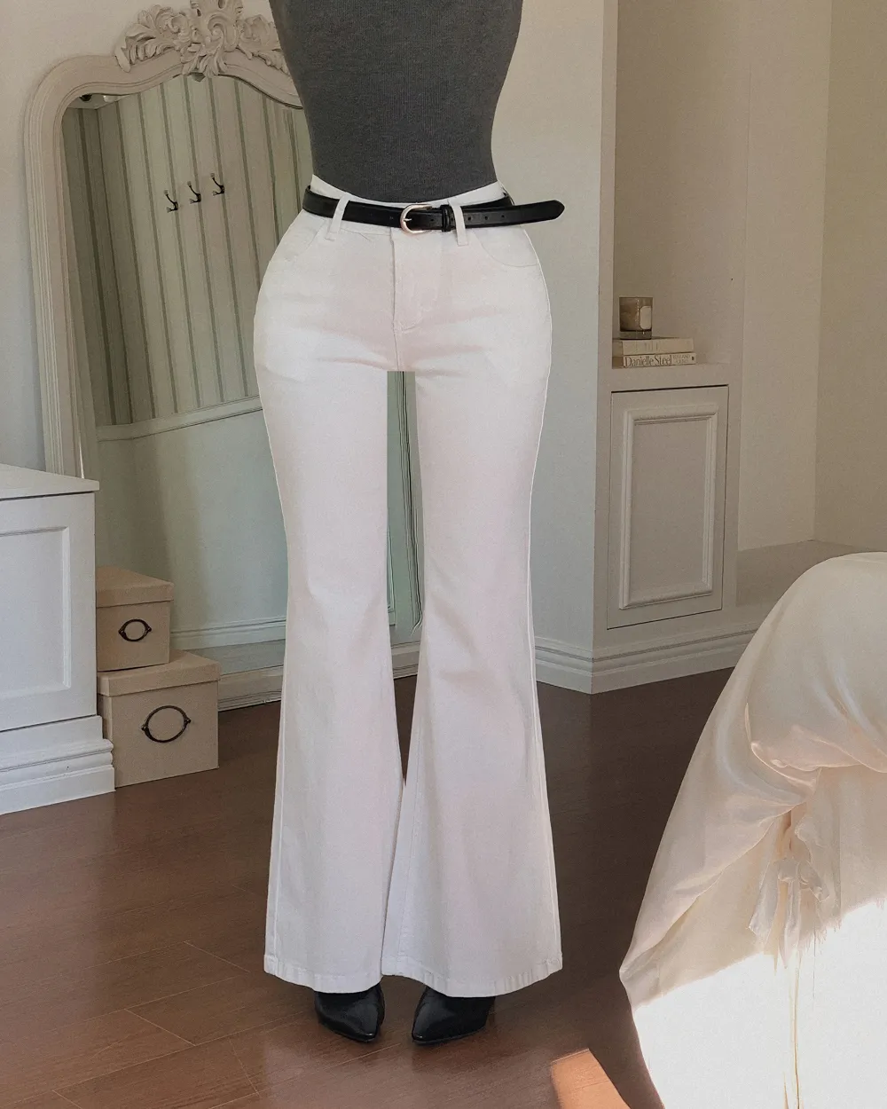 코트 모델 착용 이미지-S3L57