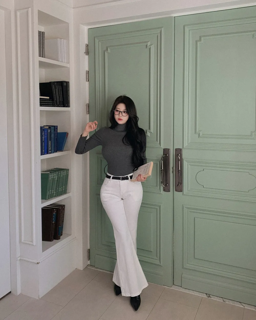 코트 모델 착용 이미지-S3L38