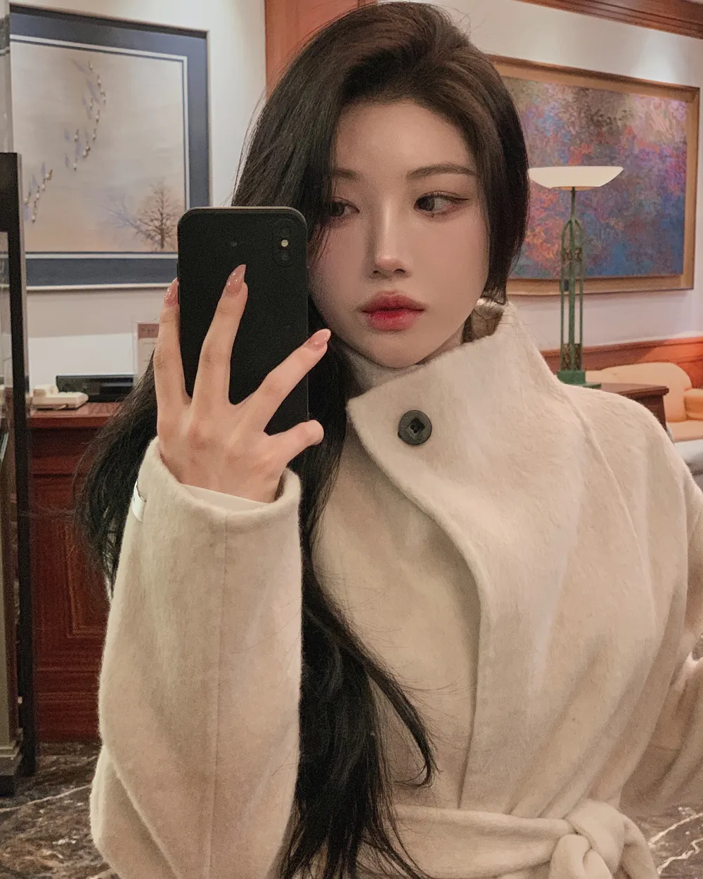 코트 모델 착용 이미지-S1L47