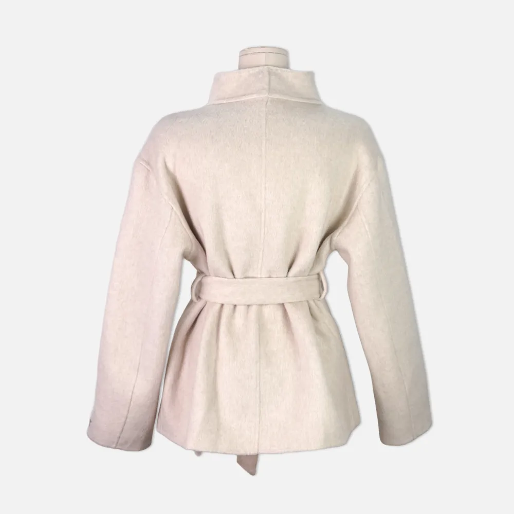 코트 크림 색상 이미지-S1L30