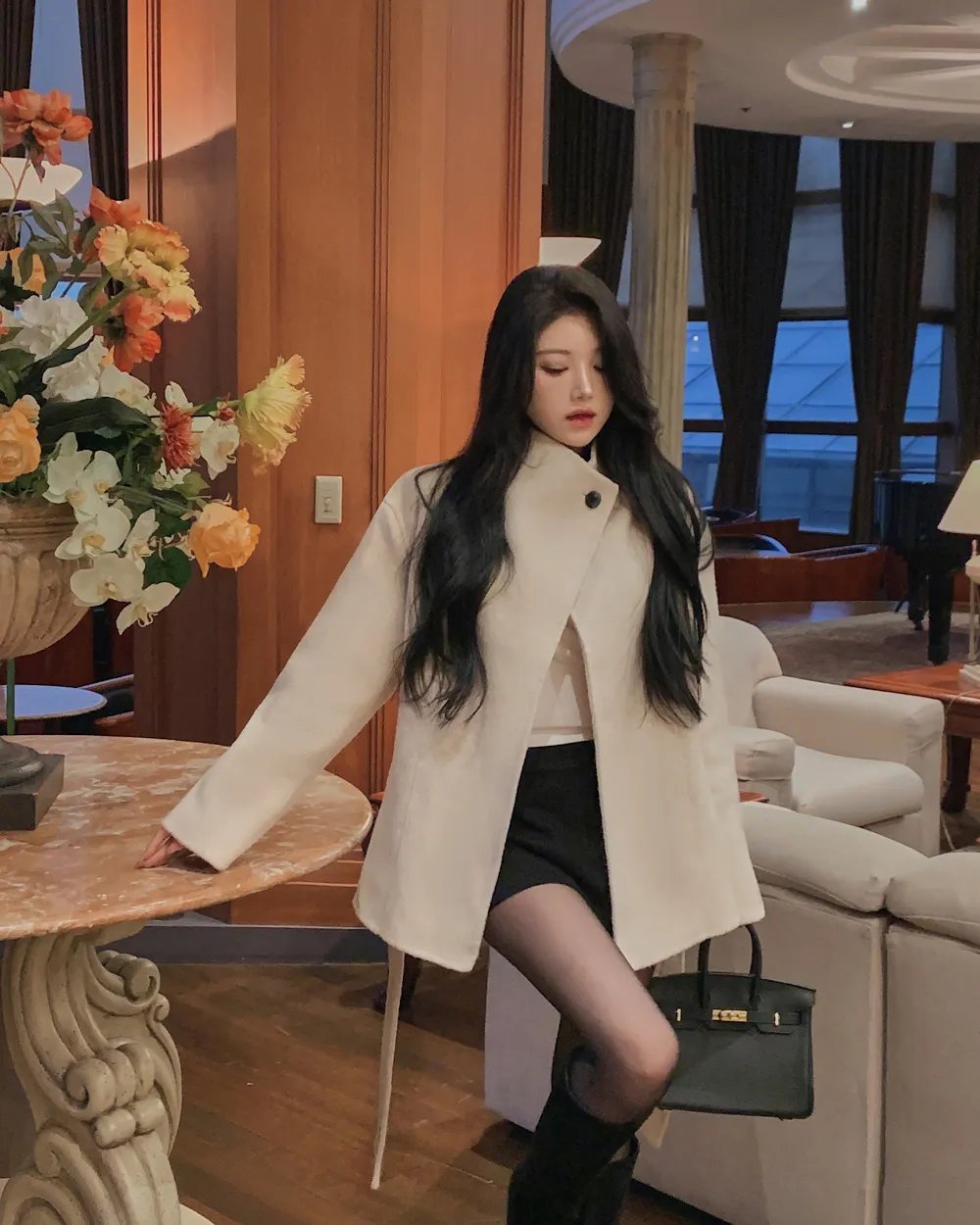 코트 모델 착용 이미지-S1L43