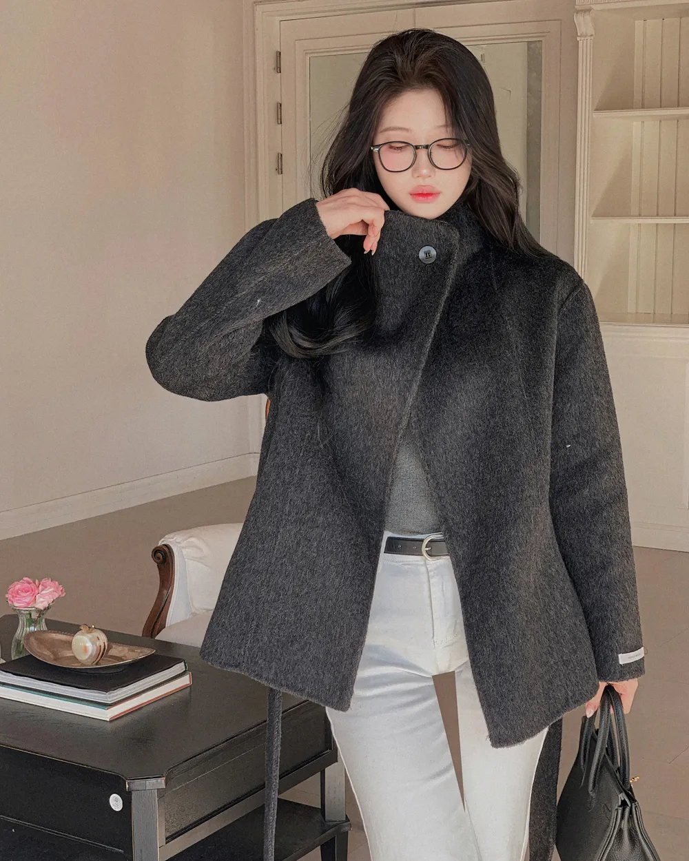 코트 모델 착용 이미지-S3L3