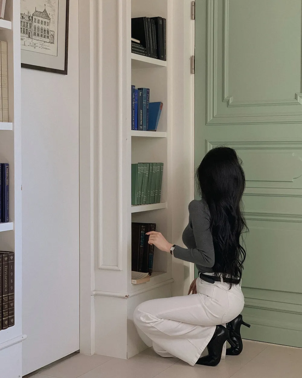 코트 모델 착용 이미지-S3L44