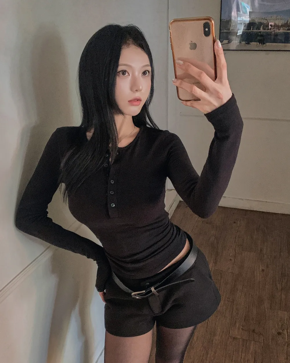 긴팔 티셔츠 모델 착용 이미지-S1L68