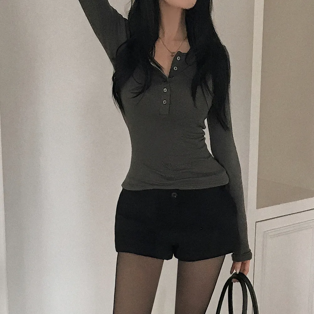 긴팔 티셔츠 모델 착용 이미지-S1L130