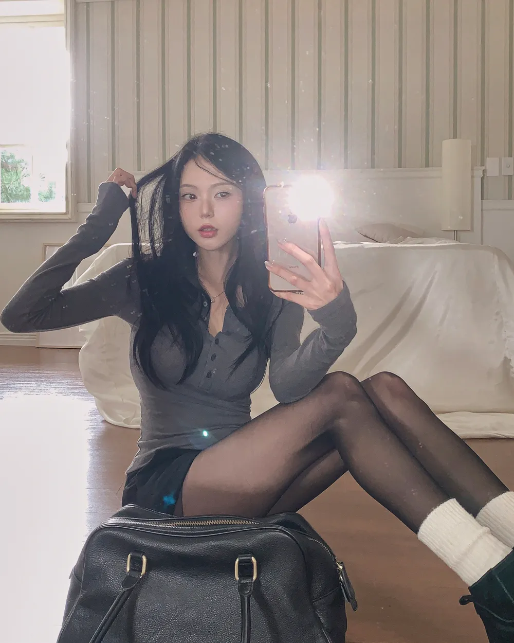 긴팔 티셔츠 모델 착용 이미지-S1L127