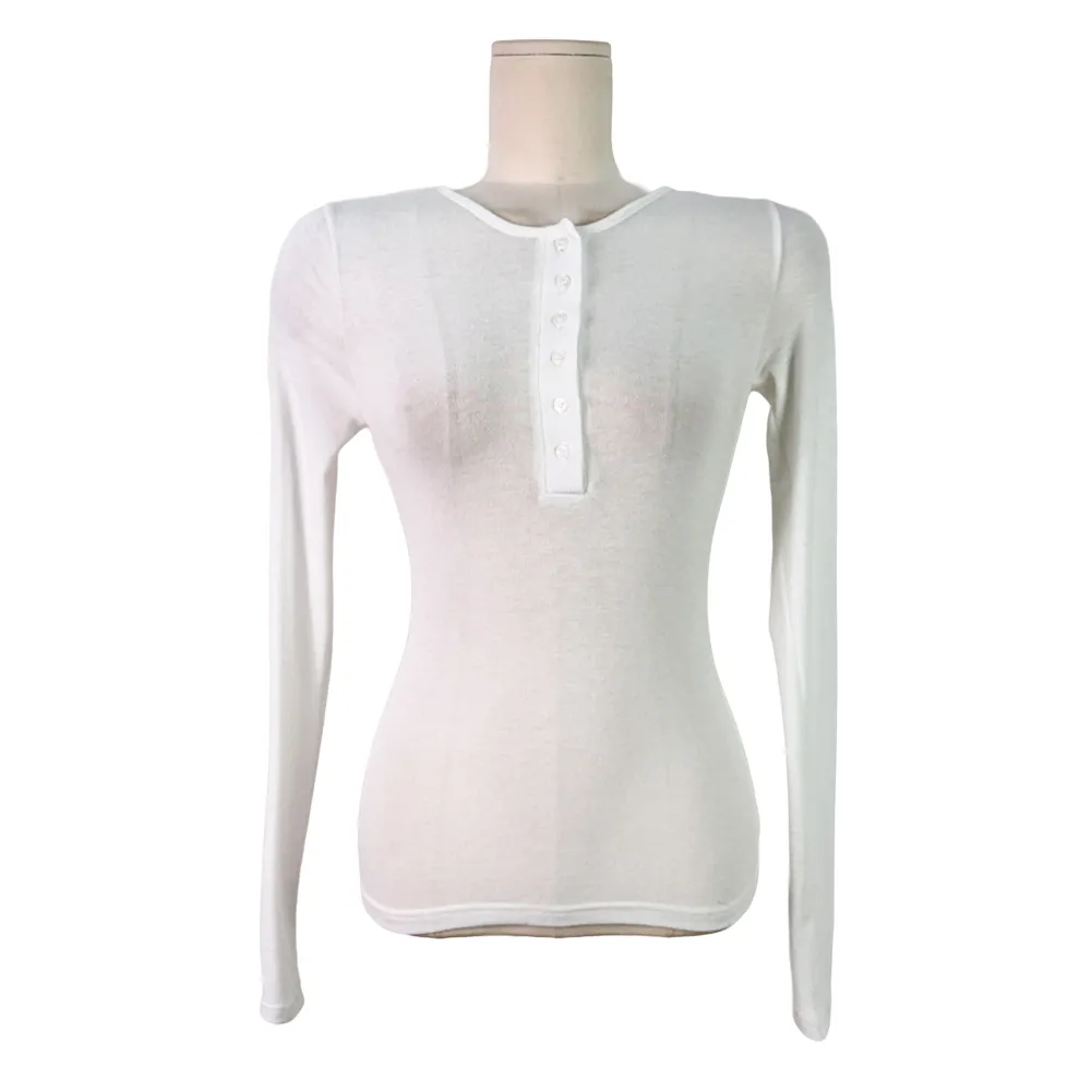 긴팔 티셔츠 화이트 색상 이미지-S1L16