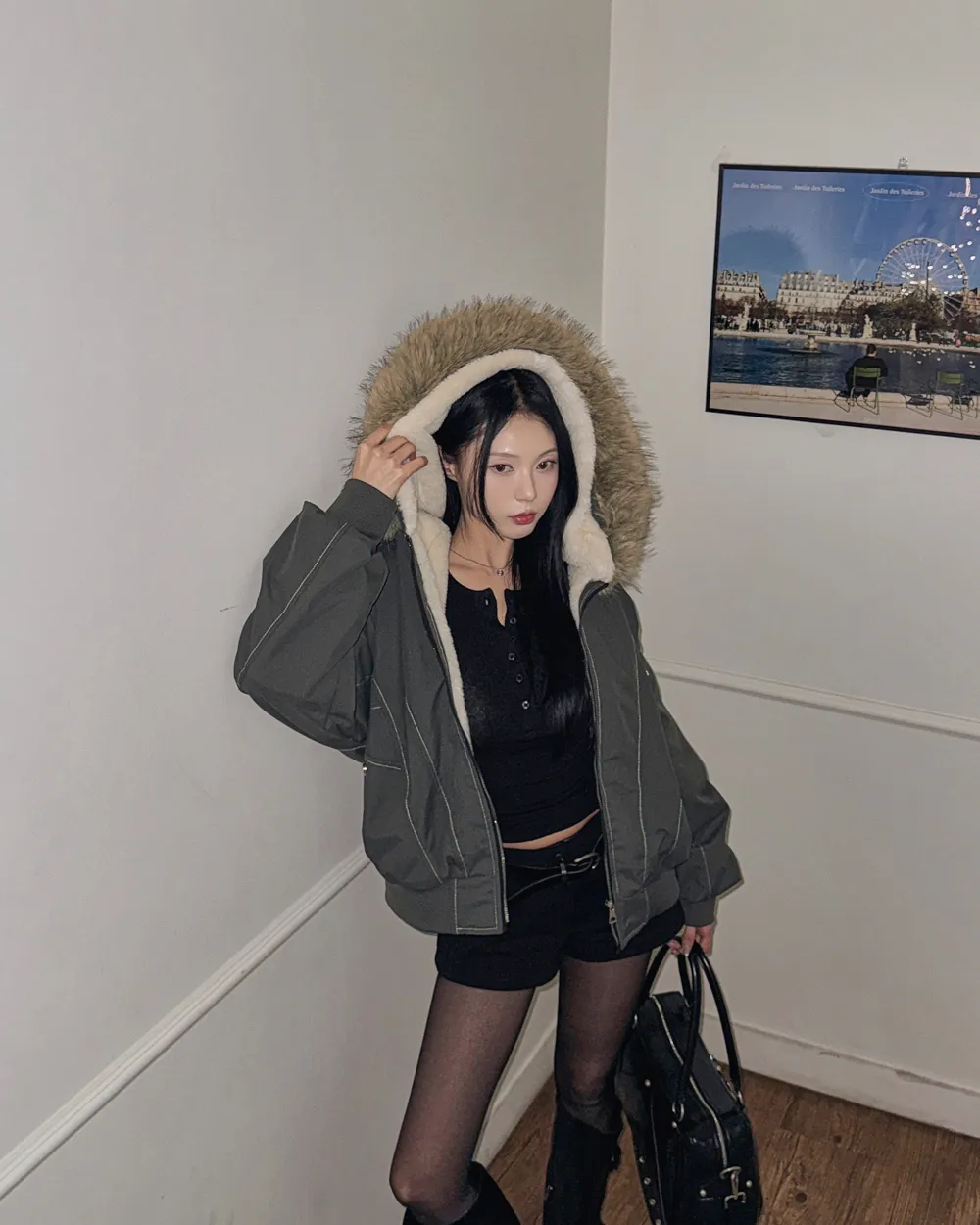 긴팔 티셔츠 모델 착용 이미지-S1L53