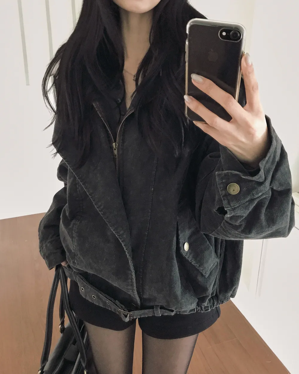 긴팔 티셔츠 모델 착용 이미지-S1L116