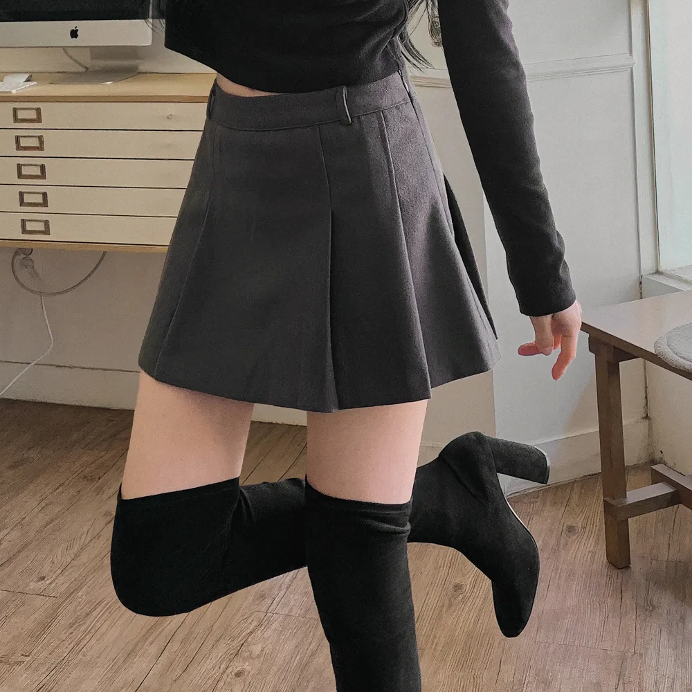 긴팔 티셔츠 모델 착용 이미지-S1L64