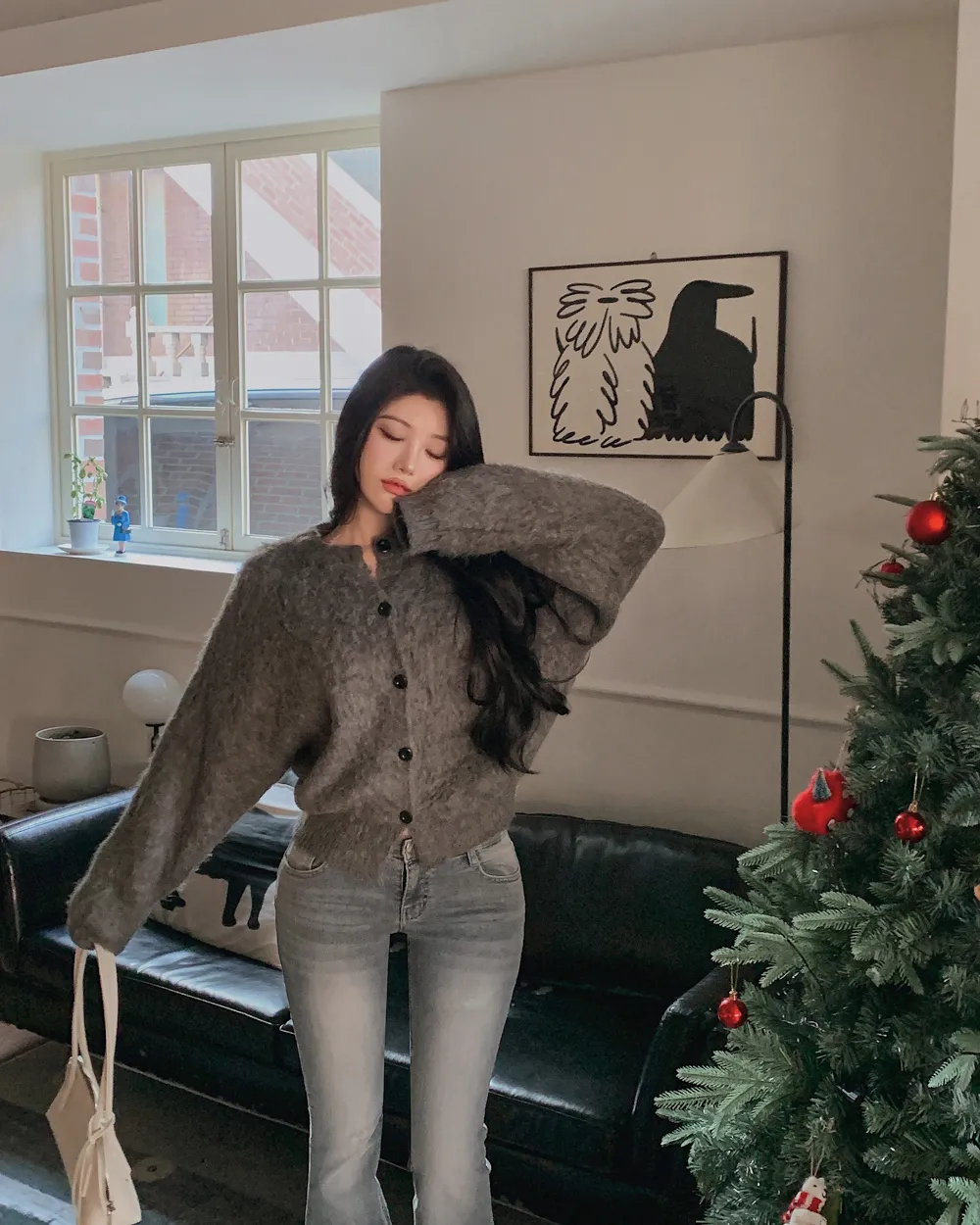 긴팔 티셔츠 모델 착용 이미지-S1L85